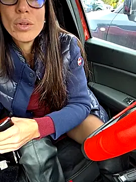 sexy7883's cam snapshot