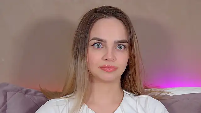 AnitaVenture's cam snapshot