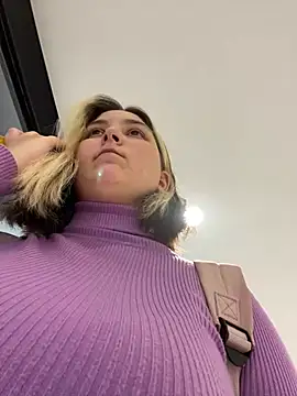 KateBurlesk's cam snapshot