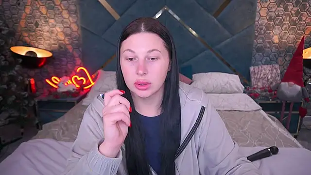 ArianaDarkk's cam snapshot