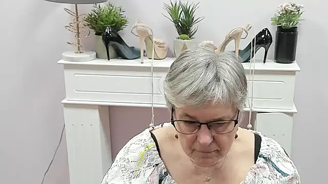 IrisDream's cam snapshot