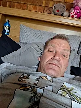 wallacelegend live sex cam