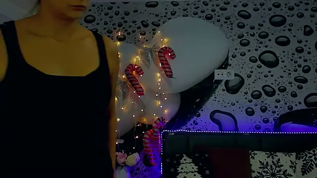 AlmaFancy's cam snapshot