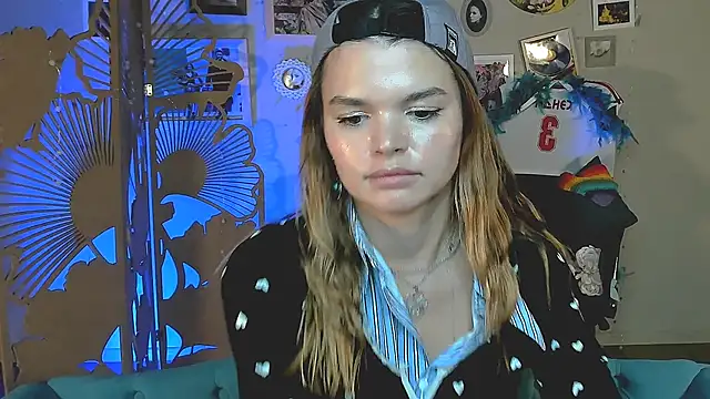 SaraGolben's cam snapshot