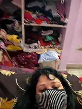 Priyaji7575's cam snapshot