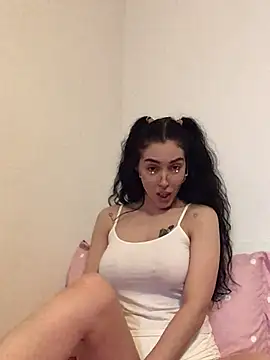 SiennaLuna's cam snapshot