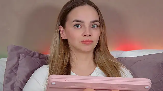 AnitaVenture's cam snapshot