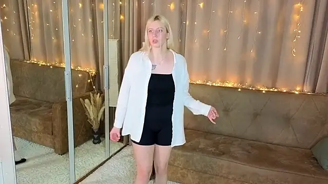 VellaKlaus's cam snapshot