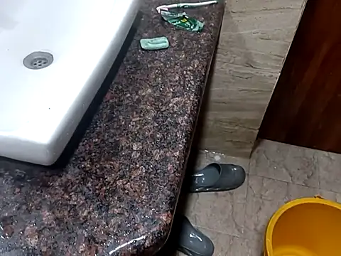 Love_babygirl2's cam snapshot