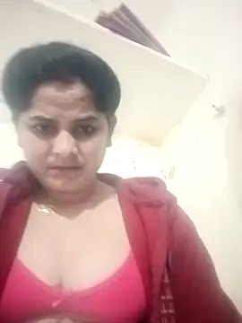 JULEE-740's cam snapshot