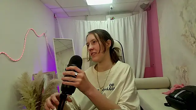 Olivia_Turneer's cam snapshot