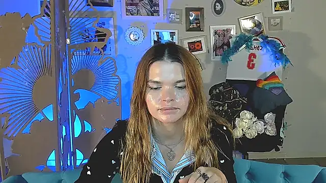 SaraGolben's cam snapshot