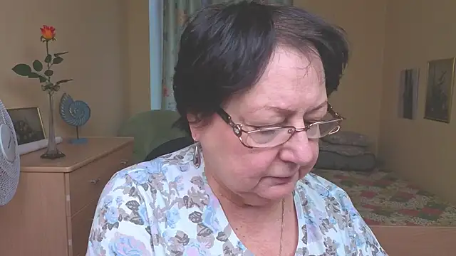 Margo_Moll's cam snapshot