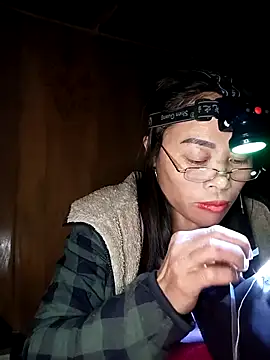 CoMay003's cam snapshot