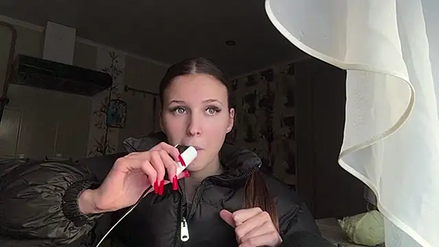 Cutedina's cam snapshot