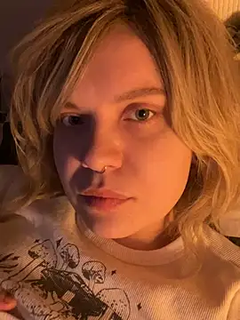 misapolii's cam snapshot