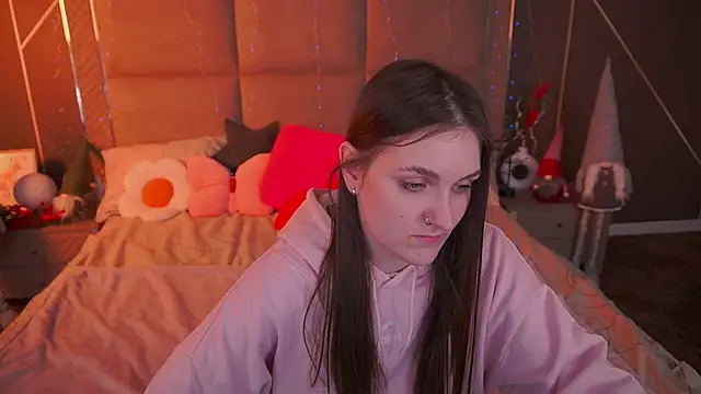 EmmyCharmm's cam snapshot