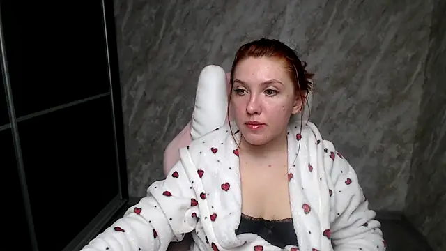 Reginasmilee's cam snapshot