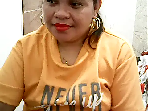 cutechubbybbwhotpinay's cam snapshot