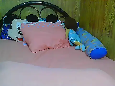 xsweetlips69x's cam snapshot