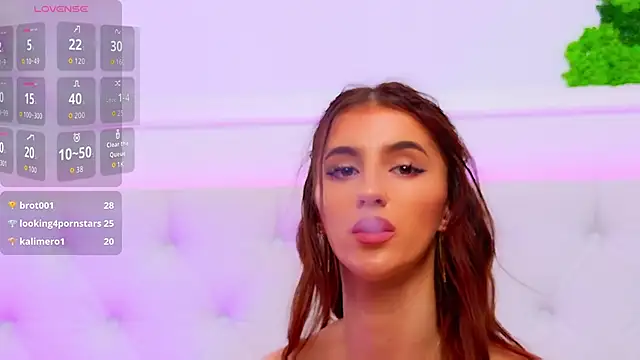 ElisaCharm live sex cam