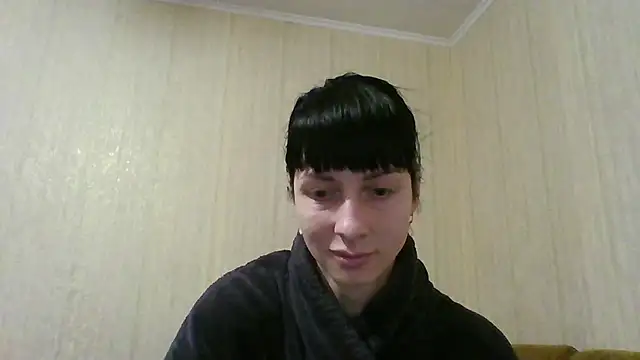 -Crystal-'s cam snapshot