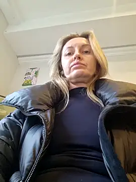 Miss____Mia_'s cam snapshot