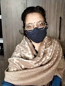 RICHA_BHABHI23's cam snapshot