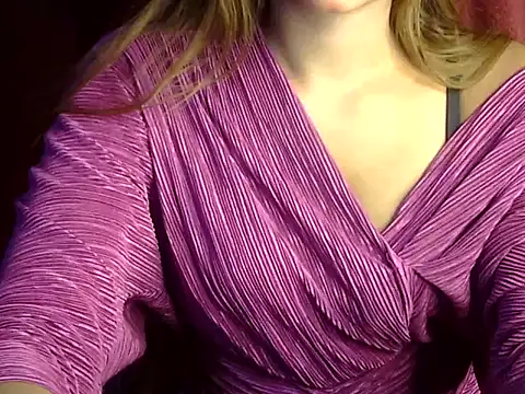 heartless_Queen's cam snapshot