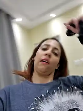 Tamy_Ederli's cam snapshot