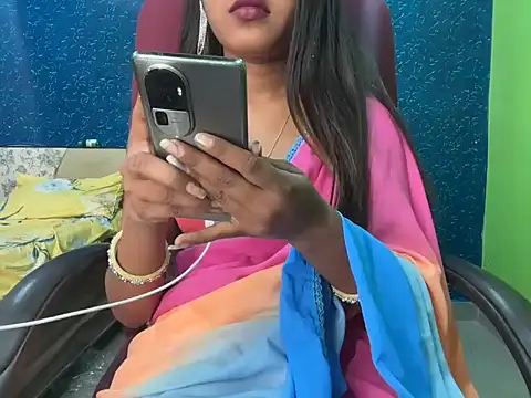 Brown-beauty's cam snapshot