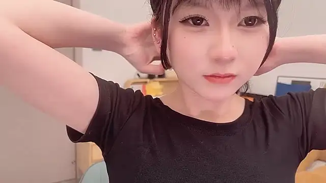 lnua-lnua's cam snapshot