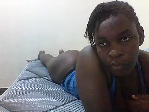 princess-cutie12's cam snapshot