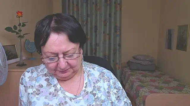 Margo_Moll's cam snapshot