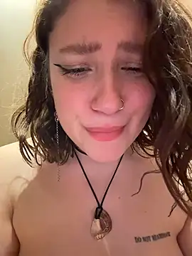 lucy-joy's cam snapshot