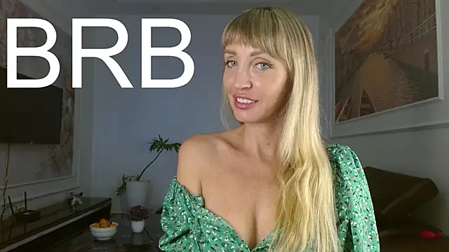 Helen_bb's cam snapshot