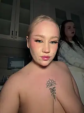 RollDolls's cam snapshot