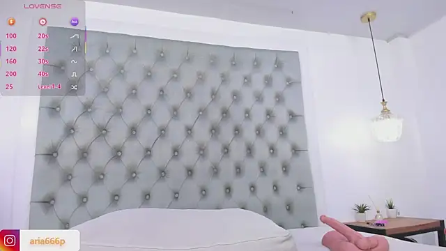 aria_paul live sex cam