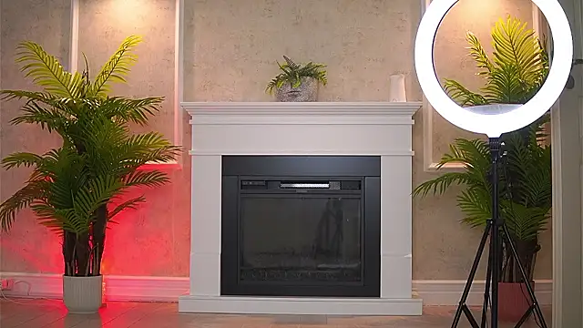 Abbela_White's cam snapshot