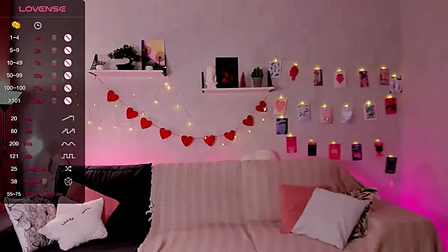 velvet_cherry_'s cam snapshot