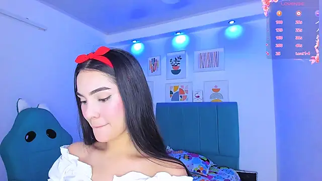 milk_candy18's cam snapshot