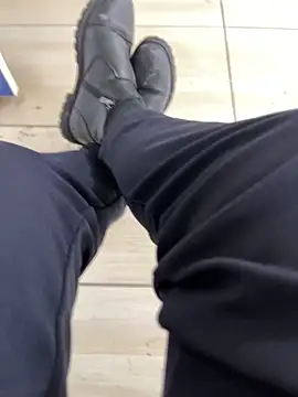 kenanbal0677's cam snapshot