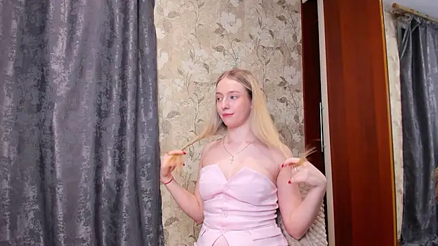 elldiana's cam snapshot