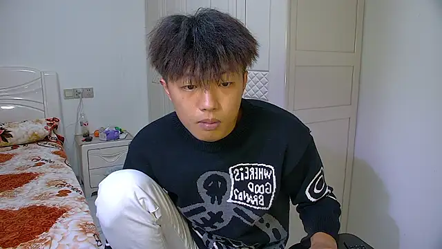 Chocolates-001 live sex cam