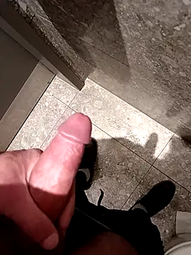 Michael9134 live sex cam