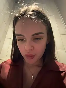 KristiRich live sex cam