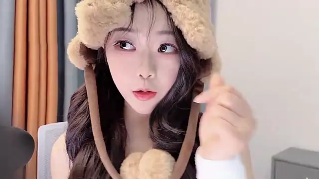 smalldaisy's cam snapshot