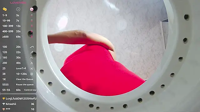 niki_la_rose_2_0's cam snapshot