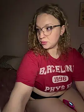 EmmieRae live sex cam