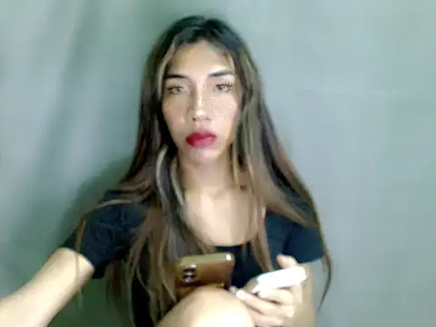 kittyhugecock's cam snapshot